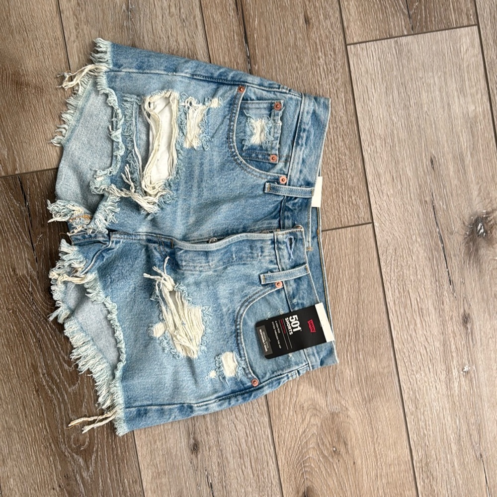 NWT 501 Levi shorts